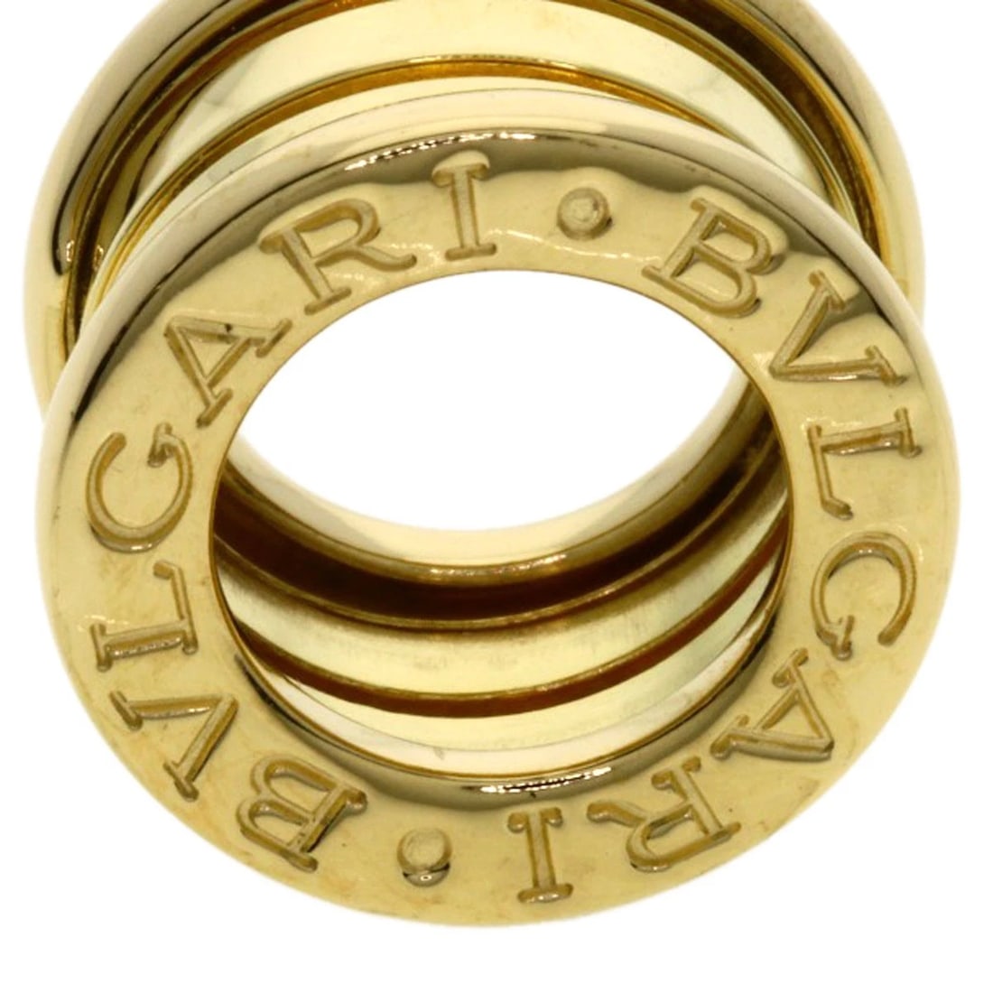 BVLGARI PENDANT TOP K18 YELLOW GOLD: BVLGARI Pendant top K18 Yellow Gold Brand: BVLGARI Type/Style: Pendant top Material: K18 Yellow Gold, Color: Gold Size: Top Size:0.6inch/14.6x9x14.6mm Accessories: None Accessories Notice: When