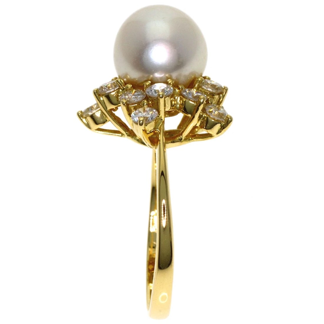 PONTE VECCHIO PEARL DIAMOND RING K18 YELLOW GOLD: Ponte Vecchio Pearl Diamond Ring K18 Yellow Gold Brand: Ponte Vecchio Type/Style: Ring Material: K18 Yellow Gold, Color: Gold Size: 5.75(US) Accessories: None Accessories Notice: When purchasing
