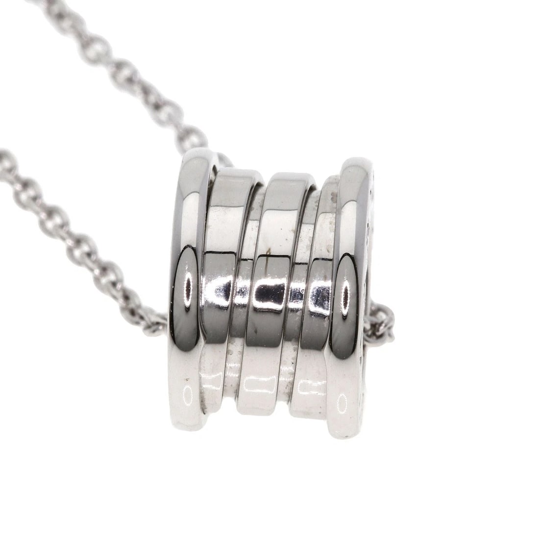 BVLGARI B.ZERO1 NECKLACE K18 WHITE GOLD: BVLGARI B.zero1 Necklace K18 White Gold Brand: BVLGARI Type/Style: Necklace Material: K18 White Gold, Color: Silver Size: Chain Length:15.7inch/40cm Chain Width:0.5inch/1.2mm Top Size:0.6inch/14.8x9.7
