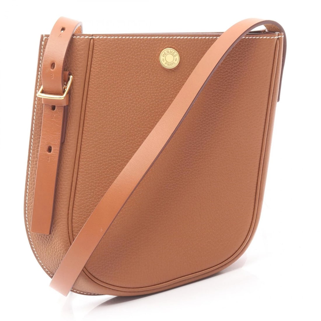 HERMES PERSPECTIVE CAVALIER 21 SHOULDER BAG: HERMES Perspective Cavalier 21 Shoulder Bag Brand: HERMES Type/Style: Shoulder Bag Material: Togo leather ? leather Color: Gold / Brown?ish colors Size: (H:8.3inch x W:7.5inch x D:1.4inch) Accesso