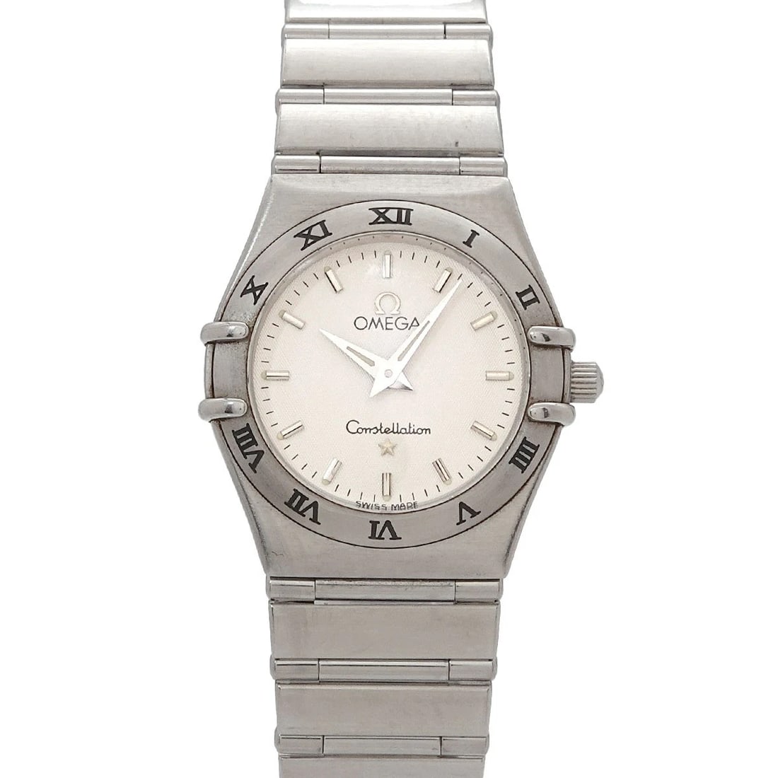 OMEGA CONSTELLATION 30 QUARTZ SILVER DIAL WATCH: OMEGA Constellation 30 Quartz Silver Dial Watch Brand: OMEGA Type/Style: Wristwatch Material: Stainless steel Color: Dial Color Silver Size: CaseSize Length 30mm(included lag) CaseSize Width 25mm(not
