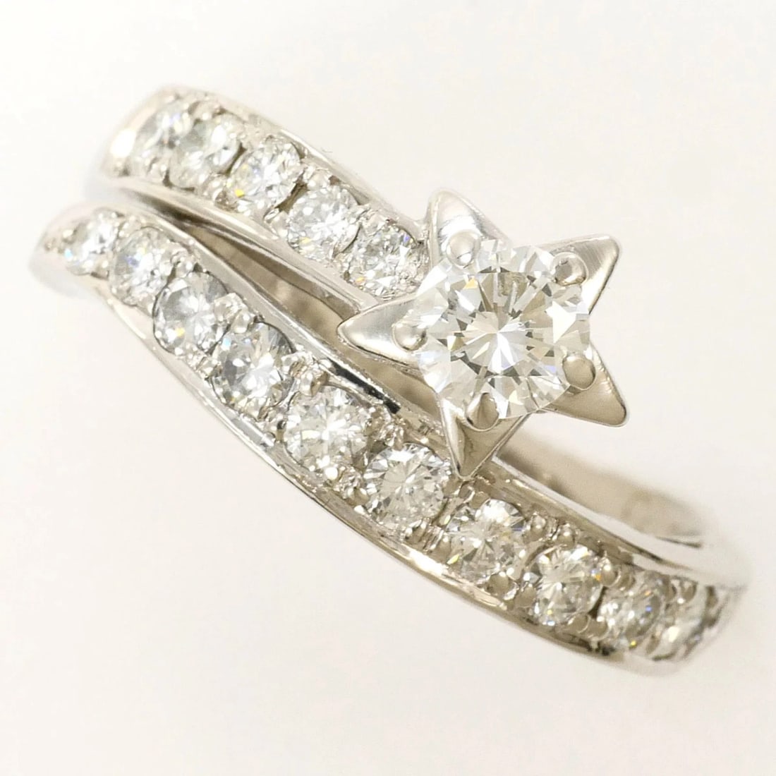PT900 PLATINUM RING