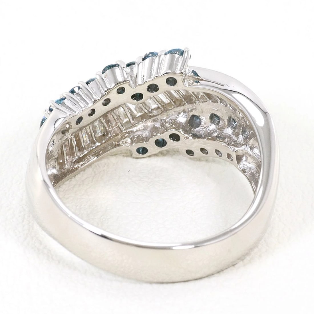 PT900 PLATINUM RING - 4