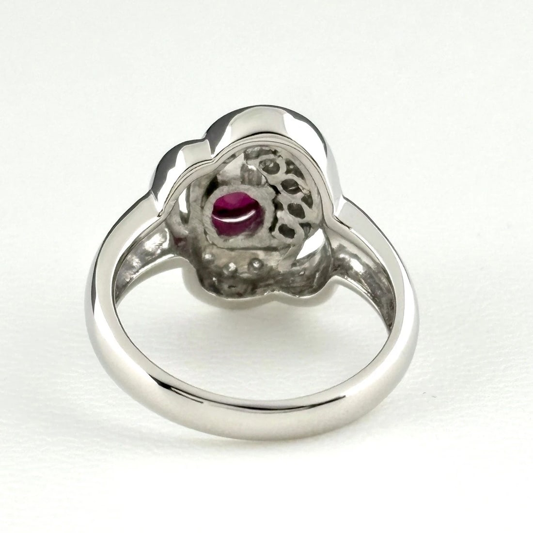 RUBY DESIGN RING PLATINUM MELEE DIAMOND RING - 4