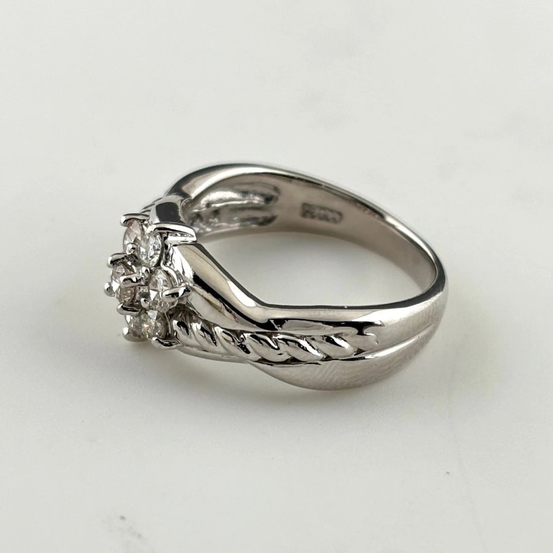 MELEE DIAMOND DESIGN PLATINUM RING PT900: Melee Diamond Design Platinum Ring Pt900 Brand: Unbranded Type/Style: Ring Material: Pt900, Main Stone Natural Color: None Size: US6 Accessories: None Accessories Notice: When purchasing pre-owned