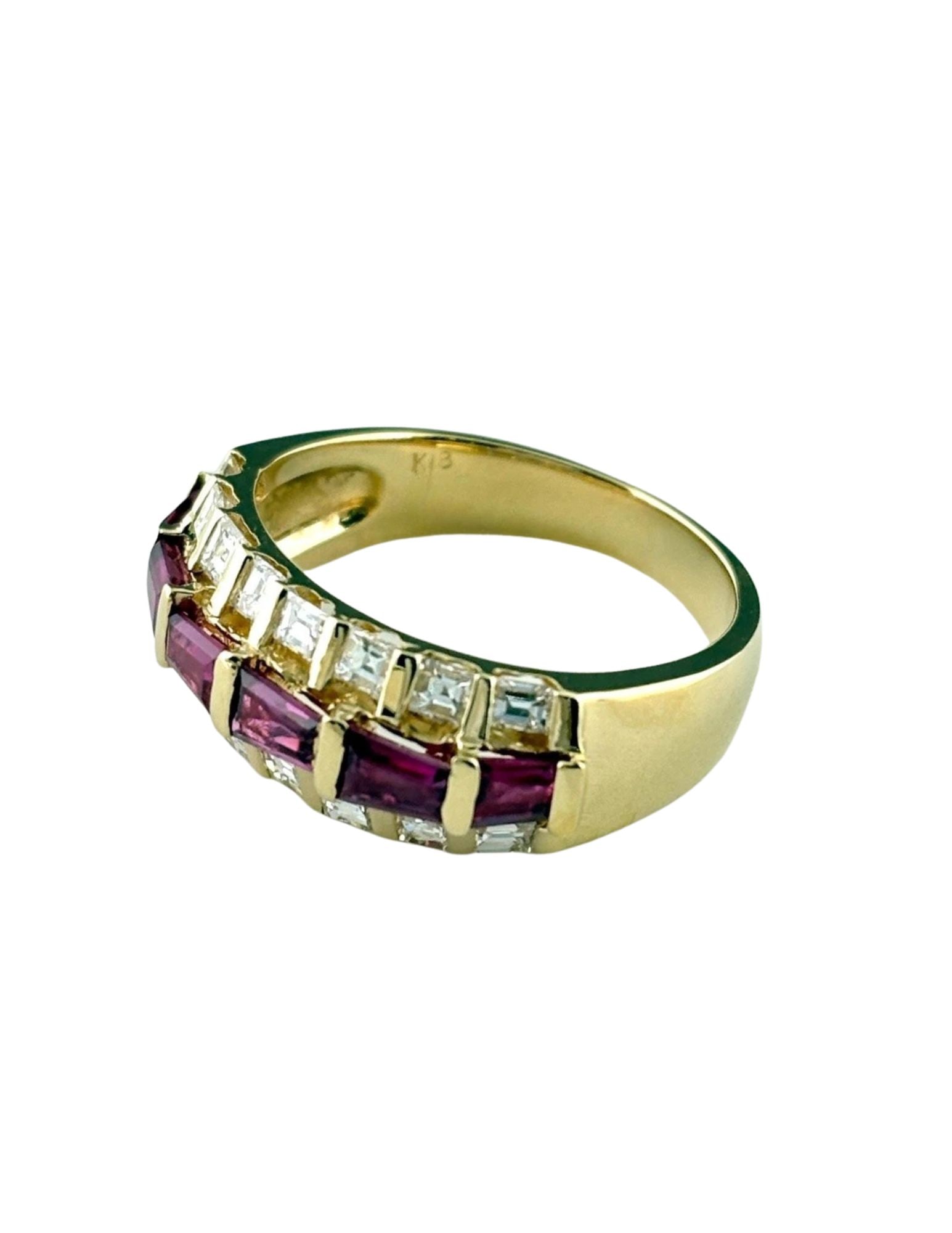 RUBY DESIGN RING YG MELEE DIAMOND RING (1 of 3)