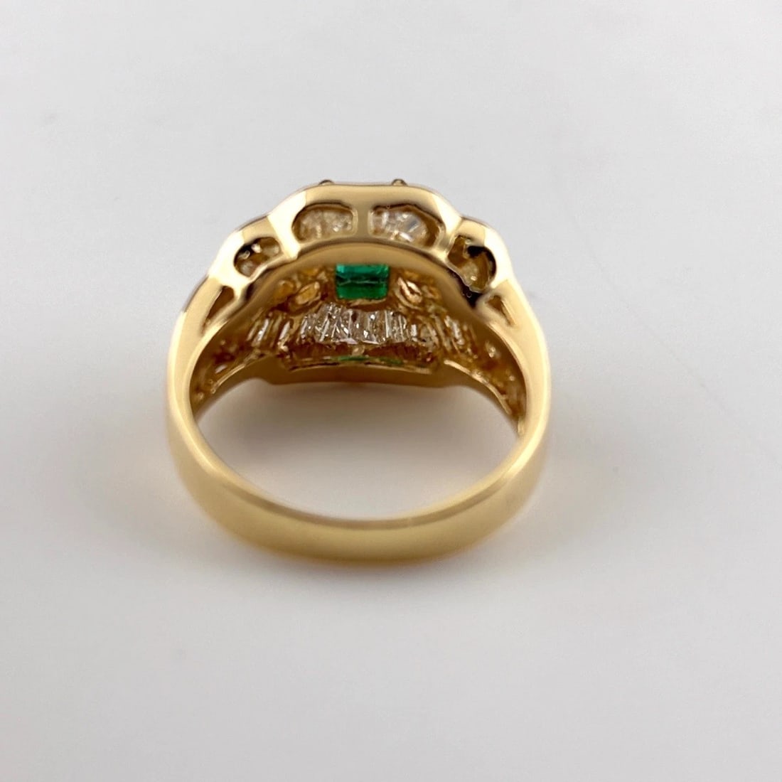 EMERALD DESIGN RING YG RING MELEE DIAMOND RING - 2