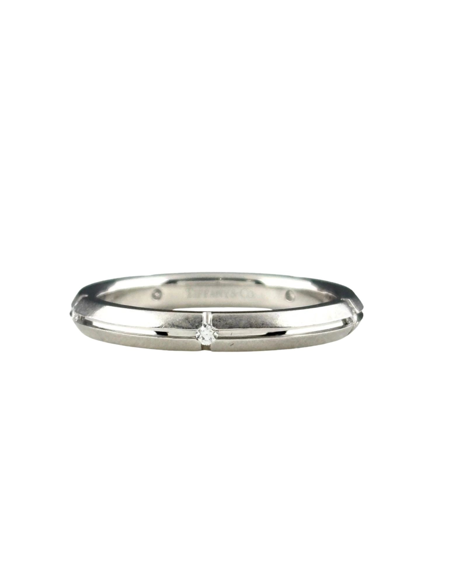 TIFFANY&CO. STREAMERICA RING 750 DIAMOND: Tiffany&Co. Streamerica Ring 750 Diamond Brand: TIFFANY&Co. Type/Style: Ring Material: 750, Main Stone Natural Color: None Size: US5.5 Accessories: None Accessories Notice: When purchasing pre-owned