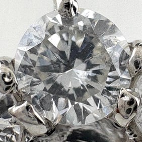 DIAMOND DESIGN RING PLATINUM RING PT900: Diamond Design Ring Platinum Ring Pt900 Brand: Unbranded Type/Style: Ring Material: Pt900, Main Stone Natural Color: None Size: US7 to 7.5 Accessories: None Accessories Notice: When purchasing