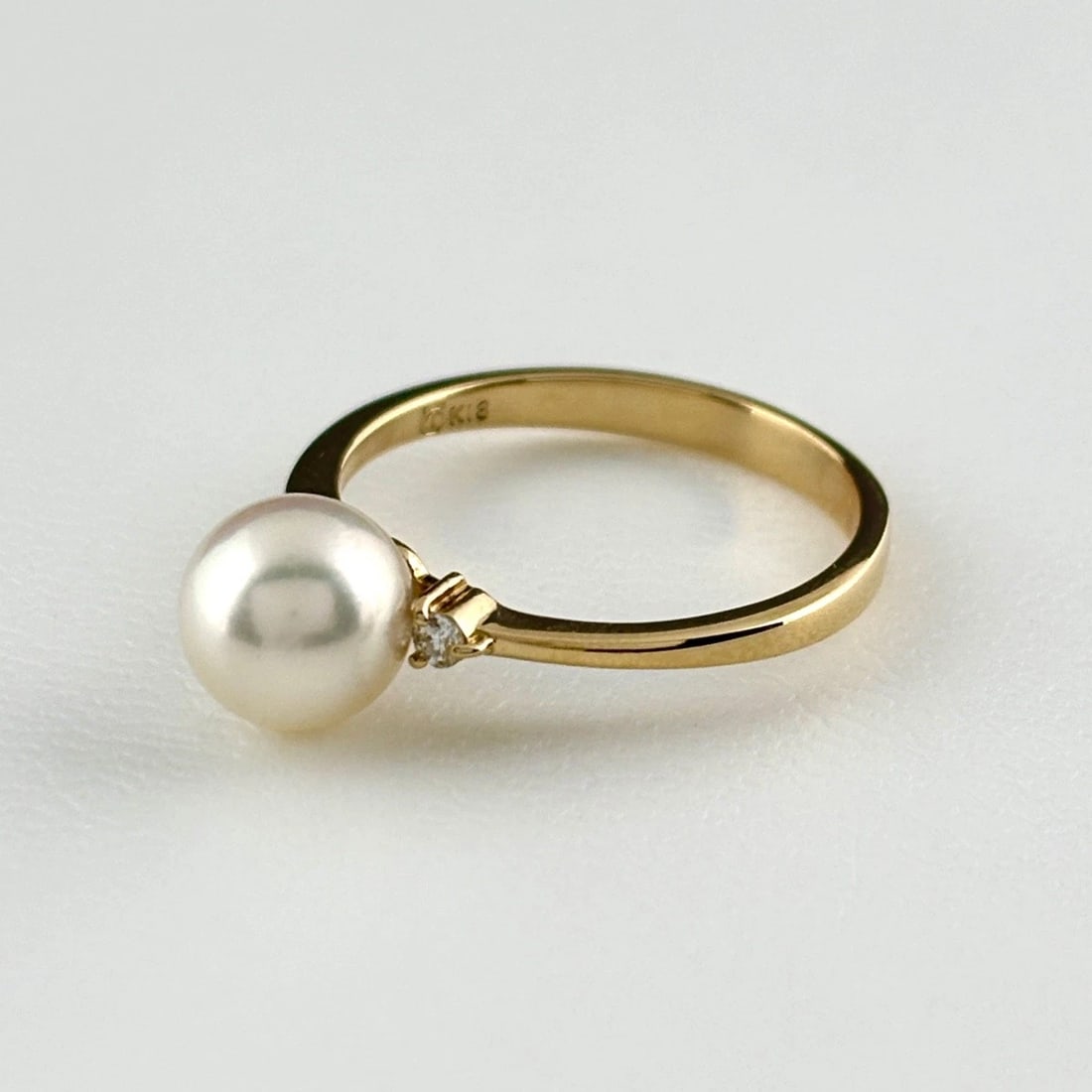 TASAKI PEARL RING YG RING 18K: Tasaki Pearl Ring Yg Ring 18K Brand: TASAKI Type/Style: Ring Material: 18K YG, Main Stone Pearl /Secondary Stone:Natural Color: YG Size: US5.5 to 6 Accessories: None Accessories Notice: When