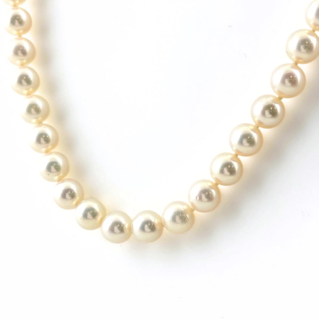 PEARL DESIGN NECKLACE WG NECKLACE K14: Pearl Design Necklace Wg Necklace K14 Brand: Unbranded Type/Style: Necklace Material: K14 WG, Main Stone Pearl /Secondary Stone:Natural Color: WG Size: 130.5cm(51.4") Accessories: None Accessories