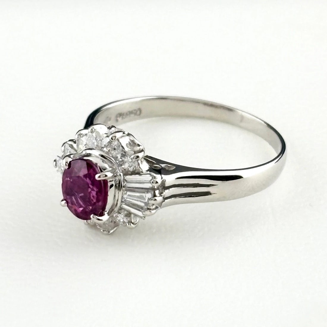 RUBY PLATINUM RING MELEE DIAMOND RING: Ruby Platinum Ring Melee Diamond Ring Brand: Unbranded Type/Style: Ring Material: Pt850, Main Stone Ruby /Secondary Stone:Natural Color: None Size: US6 Accessories: None Accessories Notice: When