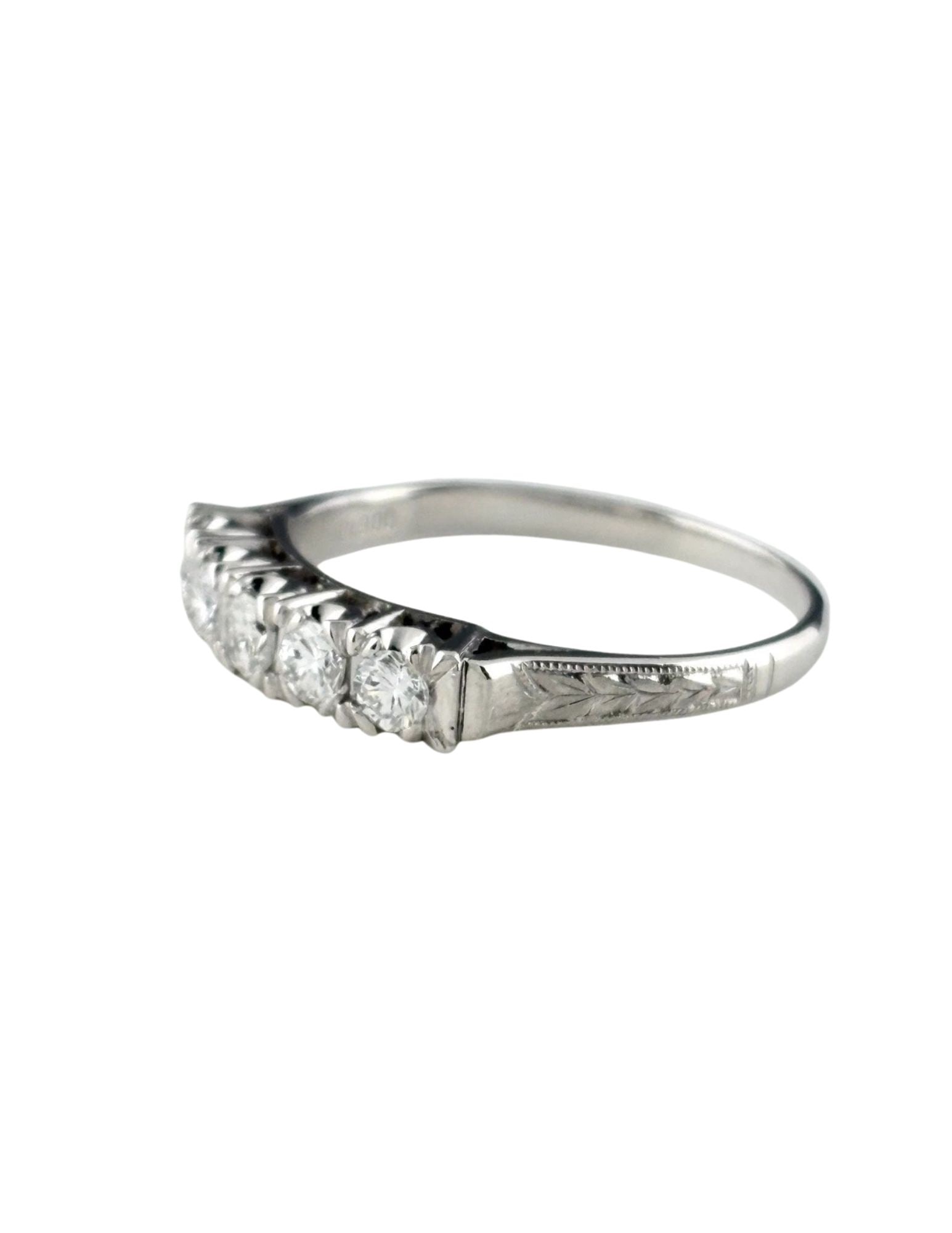 MELEE DIAMOND DESIGN RING PLATINUM RING PT900 DIAMOND: Melee Diamond Design Ring Platinum Ring Pt900 Diamond Brand: Unbranded Type/Style: Ring Material: Pt900, Main Stone Natural Color: None Size: US6.5 to 7 Accessories: None Accessories Notice: When