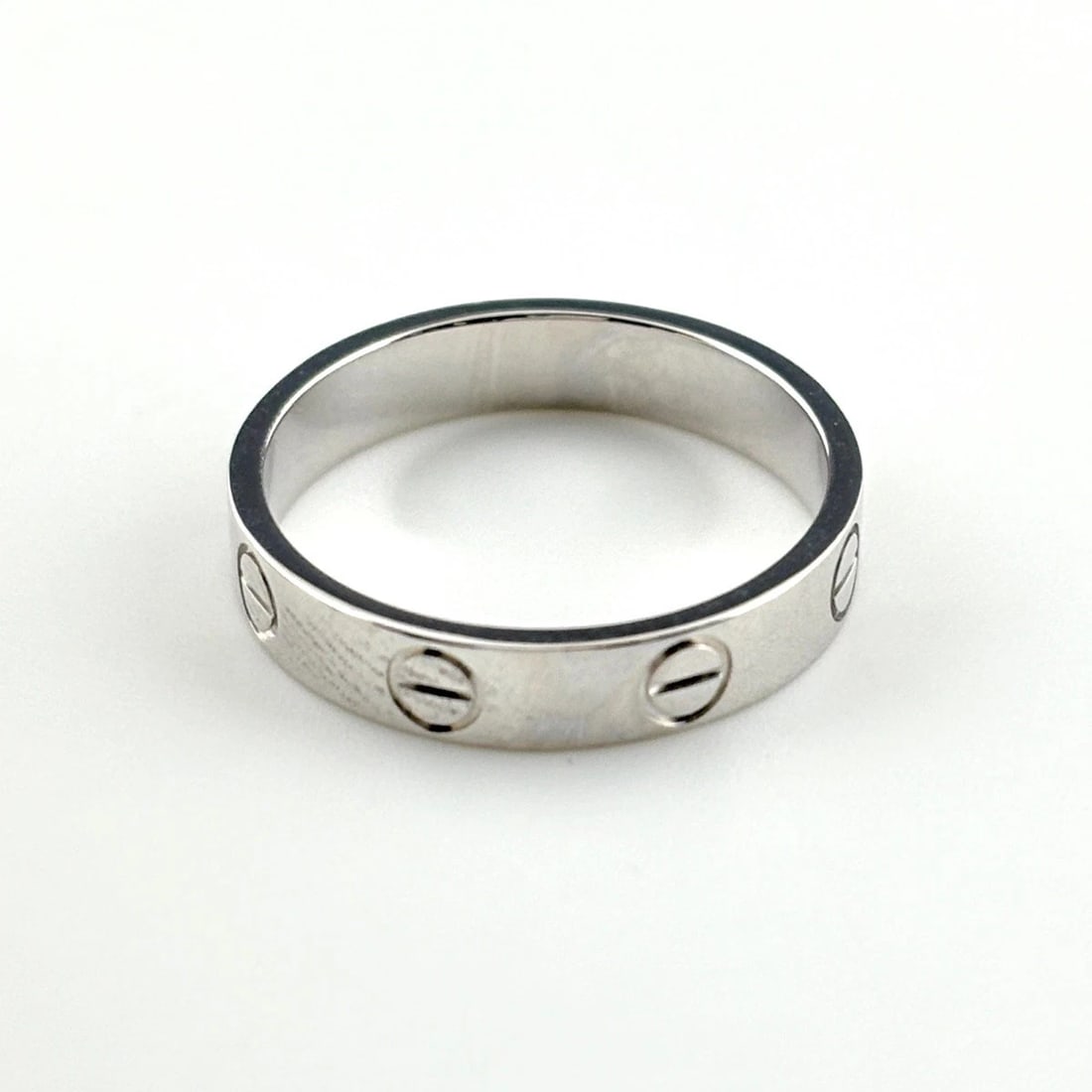 CARTIER MINI LOVE RING 750: Cartier Mini Love Ring 750 Brand: CARTIER Type/Style: Ring Material: 750, Main Stone None Color: None Size: US6 Accessories: None Accessories Notice: When purchasing pre-owned goods, please refer to