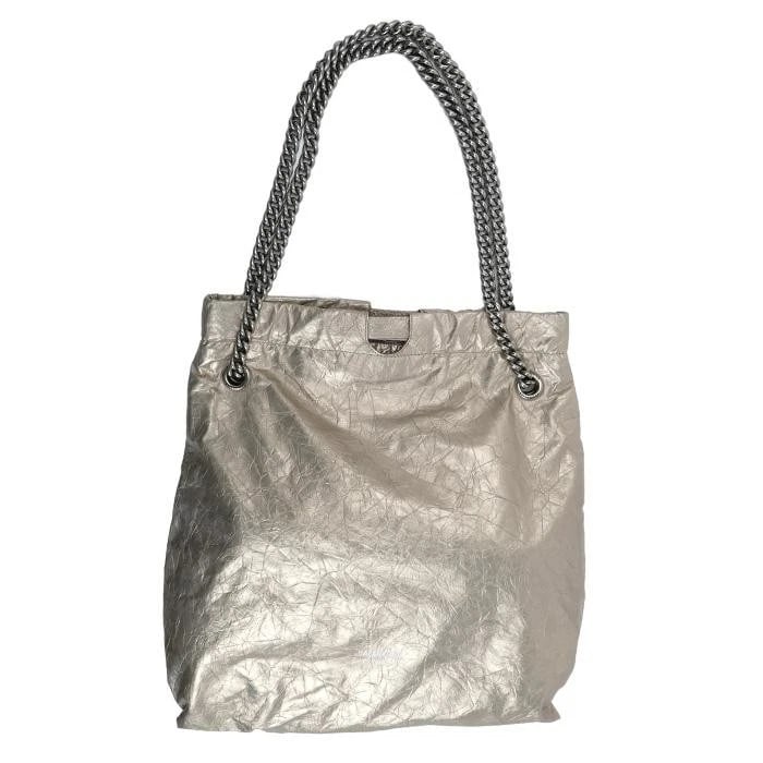 BALENCIAGA BAG: CRUSH MEDIUM TOTE: BALENCIAGA Bag: Crush Medium Tote Brand: BALENCIAGA Type/Style: Shoulder Bag Material: Exterior Material Leather Color: Exterior Color Champagne Gold Size: (approx. W13.8 ? H15.7 ? D4.3 inch) Acce
