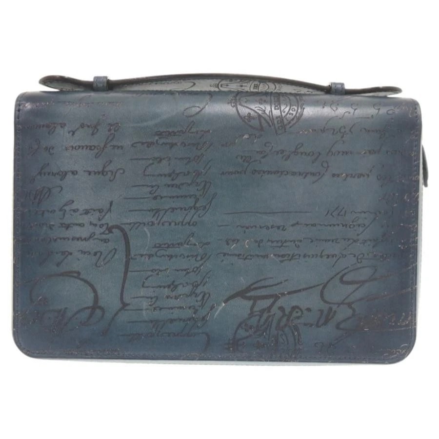 BERLUTI BAG: ITAUBA WIDE CALLIGRAPHY BLUE: BERLUTI Bag: Itauba Wide Calligraphy Blue Brand: BERLUTI Type/Style: Crossbody Material: Exterior Material Leather Color: Exterior Color Blue Size: (approx. W9.1 ? H5.9 ? D2.0 inch) Accessories: None