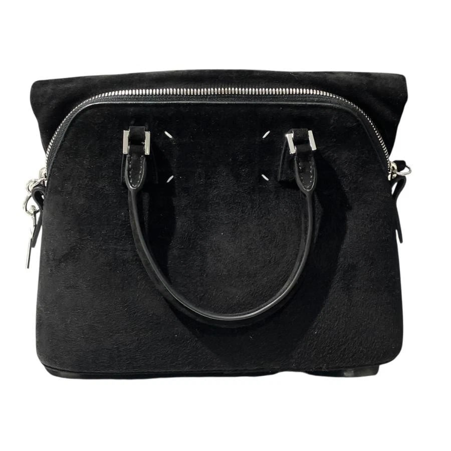 MAISON MARGIELA BAG: 5AC BLACK: MAISON MARGIELA Bag: 5AC Black Brand: Maison Margiela Type/Style: Shoulder Bag Material: Exterior Material Suede Color: Exterior Color Black Size: (approx. W10.2 ? H8.3 ? D5.1 inch) Accessories: None