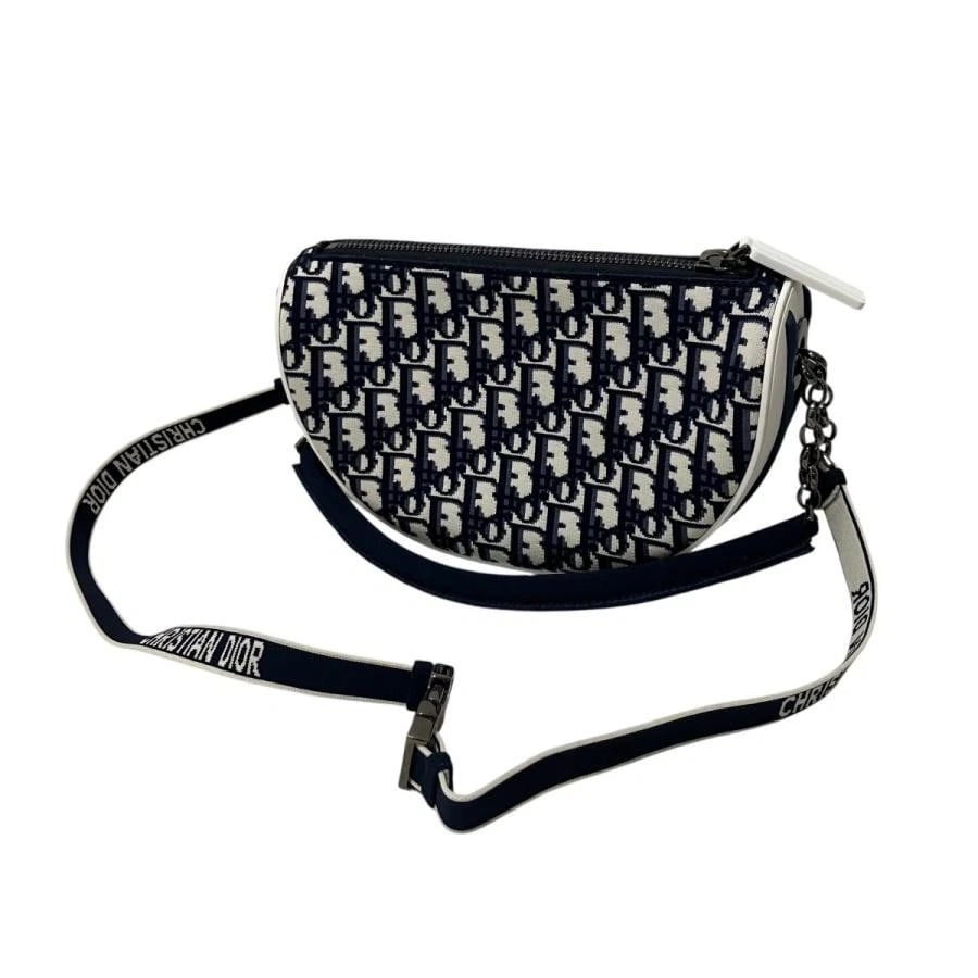 DIOR BAG: TROTTER 2WAY WHITE NAVY: DIOR Bag: Trotter 2WAY White Navy Brand: DIOR Type/Style: Shoulder Bag / Crossbody Material: Exterior Material Canvas Color: Exterior Color White Navy Size: (approx. W9.1 ? H5.5 ? D3.1 inch) Acces