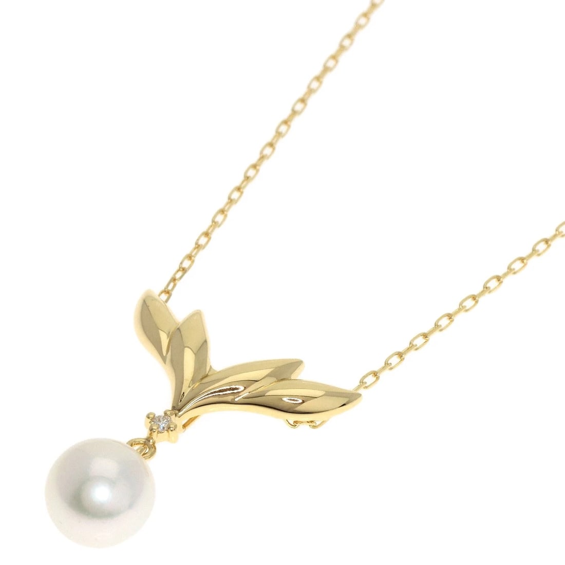 MIKIMOTO PEARL DIAMOND NECKLACE K18 YELLOW GOLD: MIKIMOTO Pearl Diamond Necklace K18 Yellow Gold Brand: MIKIMOTO Type/Style: Necklace Material: K18 Yellow Gold, Main Stone Pearl Color: Gold Size: Stone Size:0.3inch/7.5mm Chain Length:15.7inch/40cm C