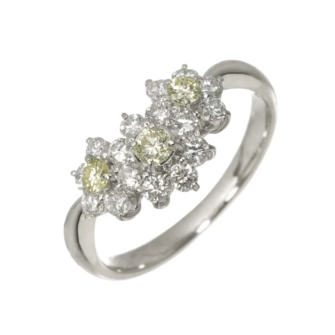 DIAMOND RING PLATINUM: Diamond Ring Platinum Brand: Unbranded Type/Style: Ring Material: Pt900, Main Stone Natural Color: Platinum Size: 8.25(US) Accessories: None Accessories Notice: When purchasing pre-owned goods,
