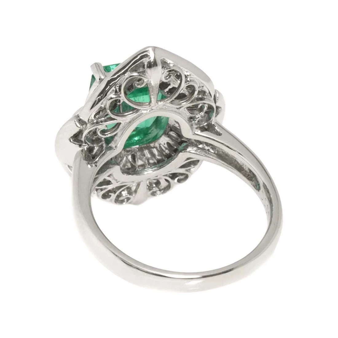 EMERALD DIAMOND RING PLATINUM - 4