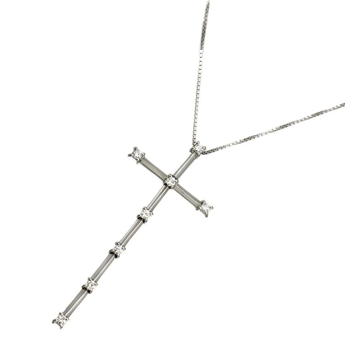 DAMIANI FRAMMENTI CROSS DIAMOND NECKLACE: DAMIANI FRAMMENTI cross Diamond Necklace Brand: DAMIANI Type/Style: Necklace Material: 750 White Gold, Main Stone Natural Color: White Gold Size: internal circumference of the chain:19.7inch -