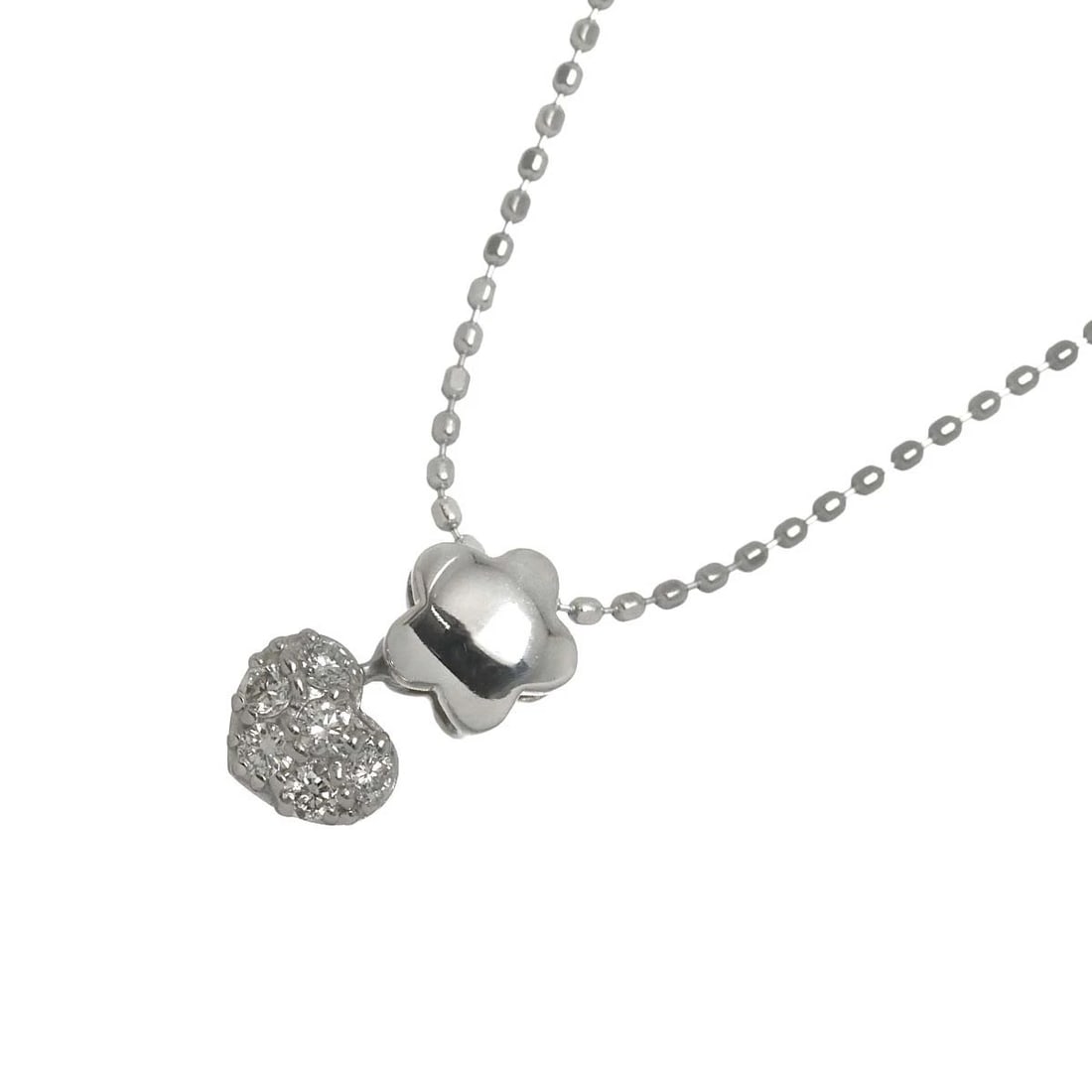 PONTE VECCHIO DIAMOND NECKLACE: Ponte Vecchio Diamond Necklace Brand: Ponte Vecchio Type/Style: Necklace Material: 750 White Gold, Main Stone Natural Color: White Gold Size: internal circumference of the chain:15.4inch to 14.6inch