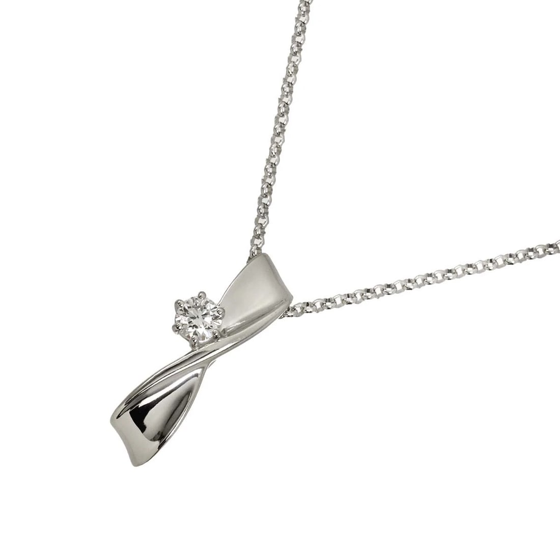 TASAKI DIAMOND NECKLACE PLATINUM: TASAKI Diamond Necklace Platinum Brand: TASAKI Type/Style: Necklace Material: Platinum, Color: Platinum Size: internal circumference of the chain:17.7inch(Adjustable) Top Charm(max):W 7x H24.4mm