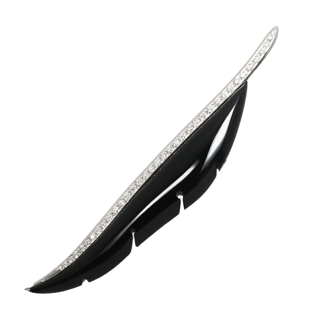 DAMIANI ONYX DIAMOND BROOCH 750 WHITE GOLD: DAMIANI Onyx Diamond Brooch 750 White Gold Brand: DAMIANI Type/Style: Brooch Material: 750 White Gold, Color: White Gold Size: W84 x H14mm Thickness:5mm Accessories: None Accessories Notice: When