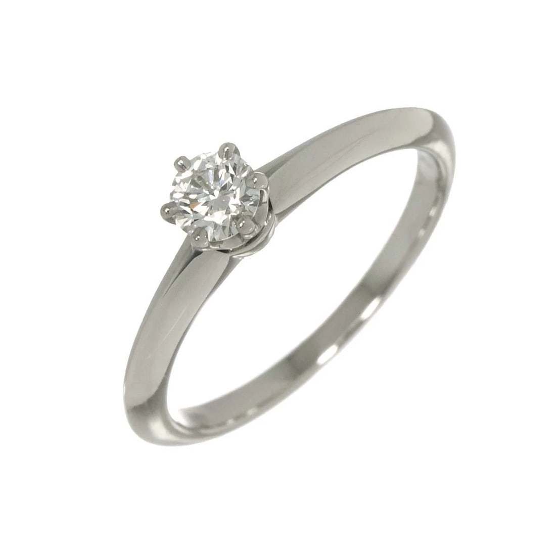 TIFFANY CO. DIAMOND RING PT: TIFFANY Co. Diamond Ring Pt Brand: TIFFANY Co. Type/Style: Ring Material: PT950, Main Stone Natural Color: Platinum Size: 4.75-5(US) Accessories: None Accessories Notice: When purchasing pre-owned
