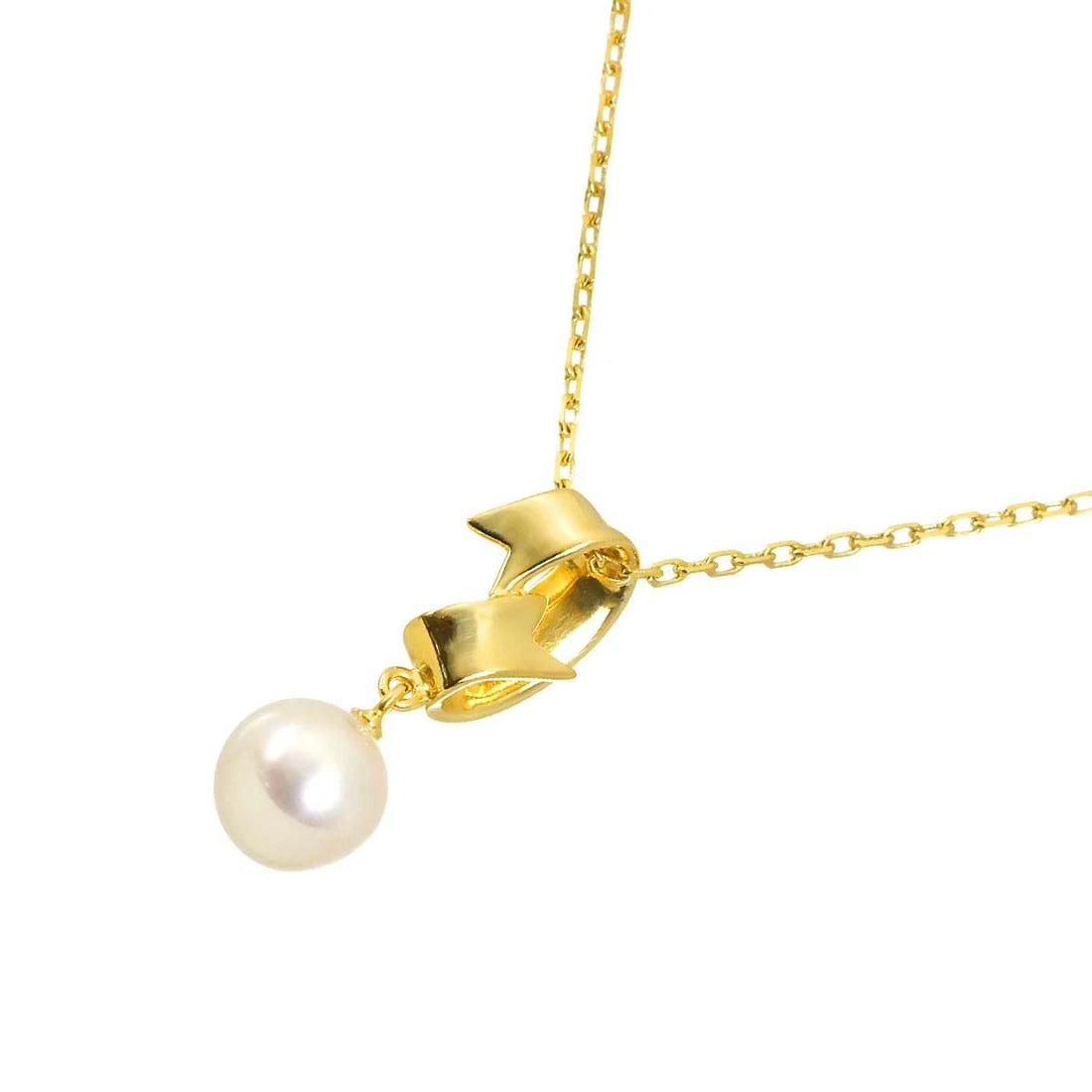 MIKIMOTO AKOYA PEARL NECKLACE: MIKIMOTO Akoya Pearl Necklace Brand: MIKIMOTO Type/Style: Necklace Material: 750 Yellow Gold, Color: Yellow Gold Size: internal circumference of the chain: 15inch Top Charm(max):W 6.9 x H 20.3mm