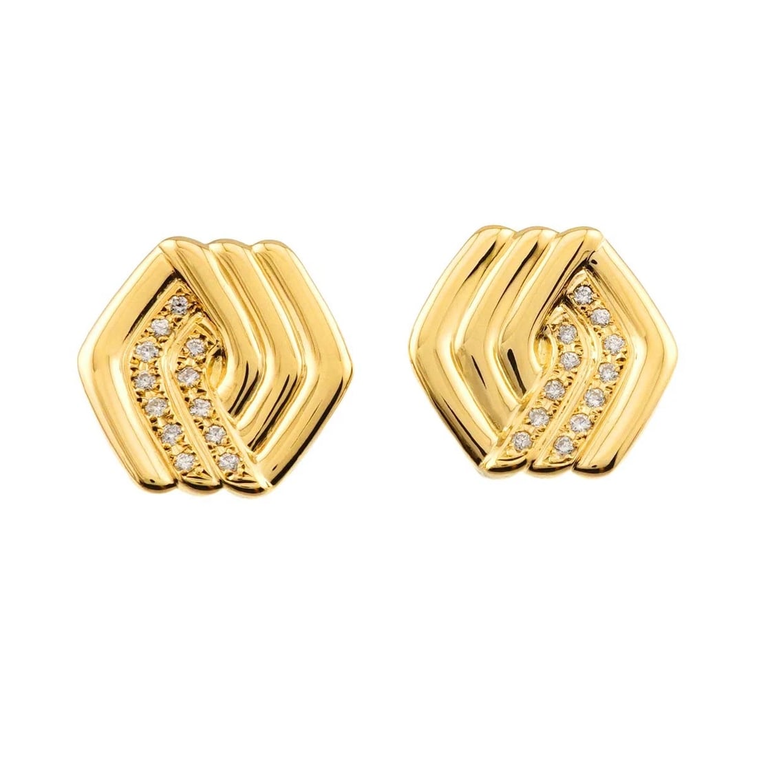 TASAKI DIAMOND EARRINGS CLIP ON: TASAKI Diamond Earrings Clip on Brand: TASAKI Type/Style: Earrings Material: 750 Yellow Gold, Color: Gold Size: W18.6 x H19mm Accessories: None Accessories Notice: When purchasing pre-owne
