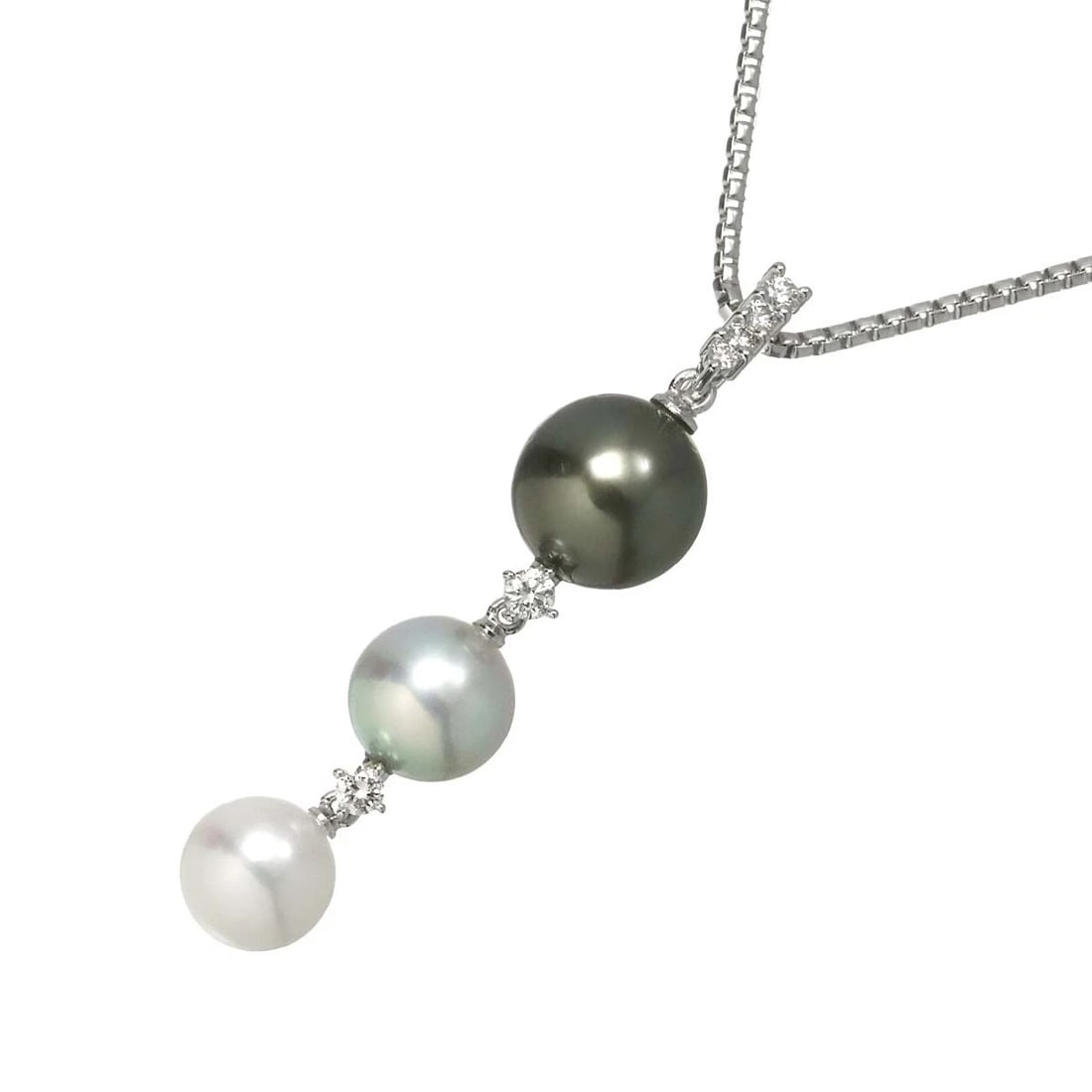 TASAKI BLACK AKOYA PEARL DIAMOND NECKLACE: TASAKI Black Akoya Pearl Diamond Necklace Brand: TASAKI Type/Style: Necklace Material: 750 White Gold, Color: White Gold Size: internal circumference of the chain:17.7inch(Adjustable) Top Charm(max):W