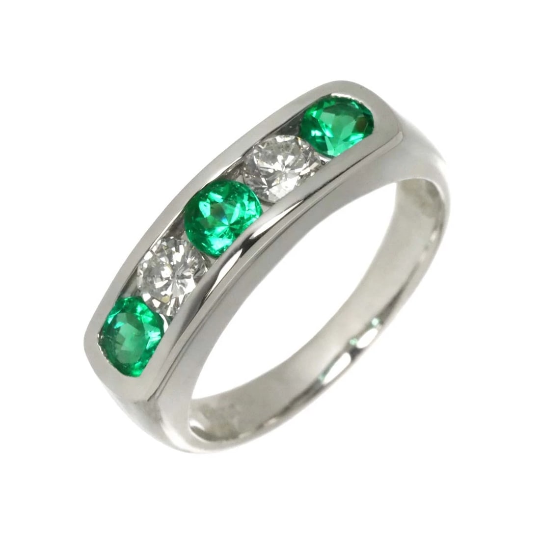 EMERALD DIAMOND RING PT PLATINUM: Emerald Diamond Ring Pt Platinum Brand: Unbranded Type/Style: Ring Material: Pt900, Color: Platinum Size: 4.75-5(US) Accessories: None Accessories Notice: When purchasing pre-owned goods,