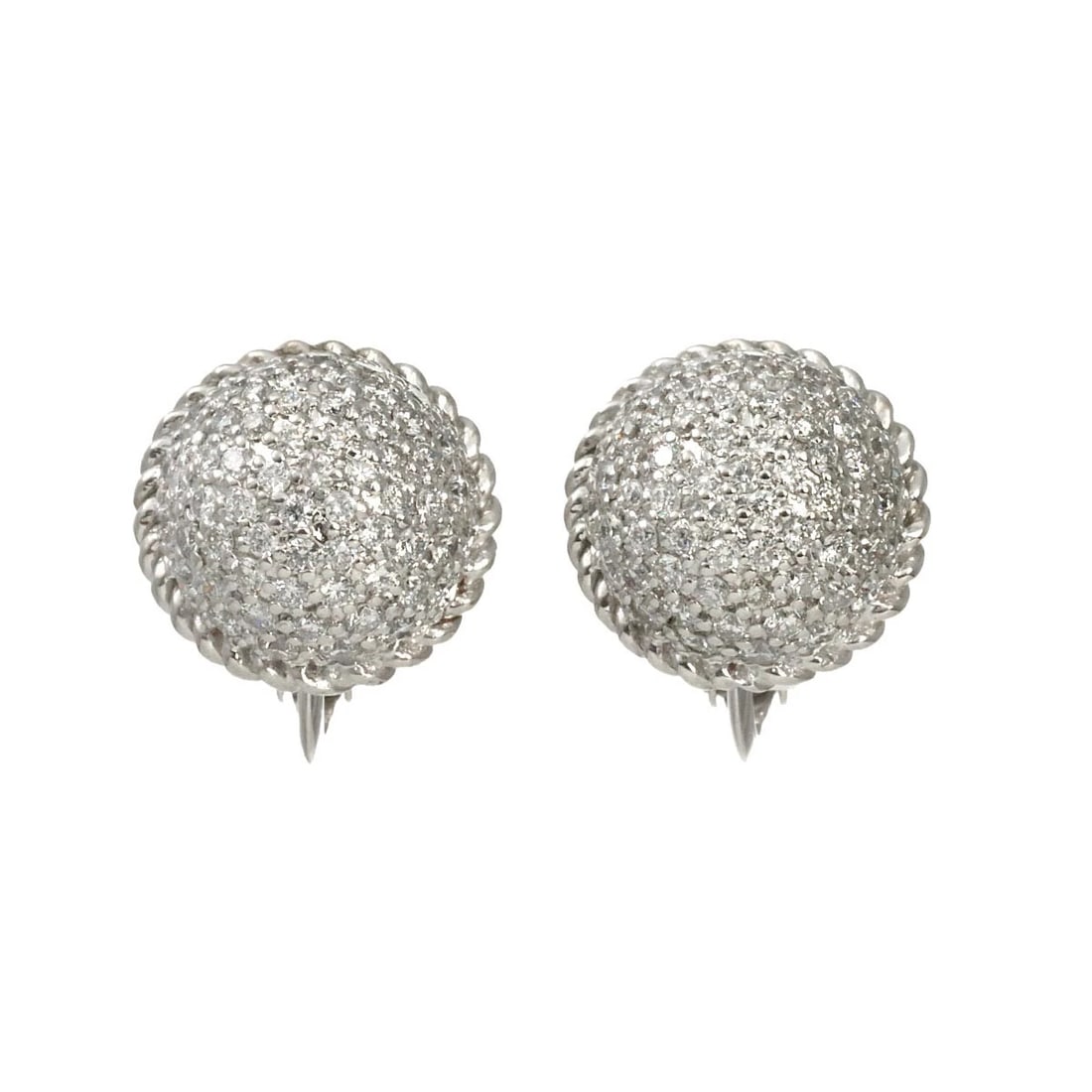 QUEEN DIAMOND EARRINGS CLIP ON: Queen Diamond Earrings Clip on Brand: Queen Type/Style: Earrings Clip on Material: 750 White Gold, Color: White Gold Size: W12.7 x H 14.1mm Accessories: None Accessories Notice: When purchasing