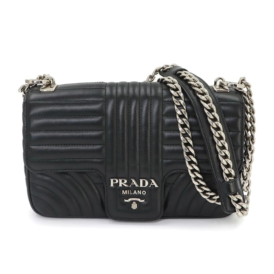 PRADA DIAGRAMME CHAIN SHOULDER BAG LEATHEAR BLACK: PRADA Diagramme Chain Shoulder Bag Leathear Black Brand: PRADA Type/Style: Shoulder Bag Material: Leather Color: Black Size: W 9.45 inch, H 6.30 inch, D 2.36 inch Accessories: None Accesso