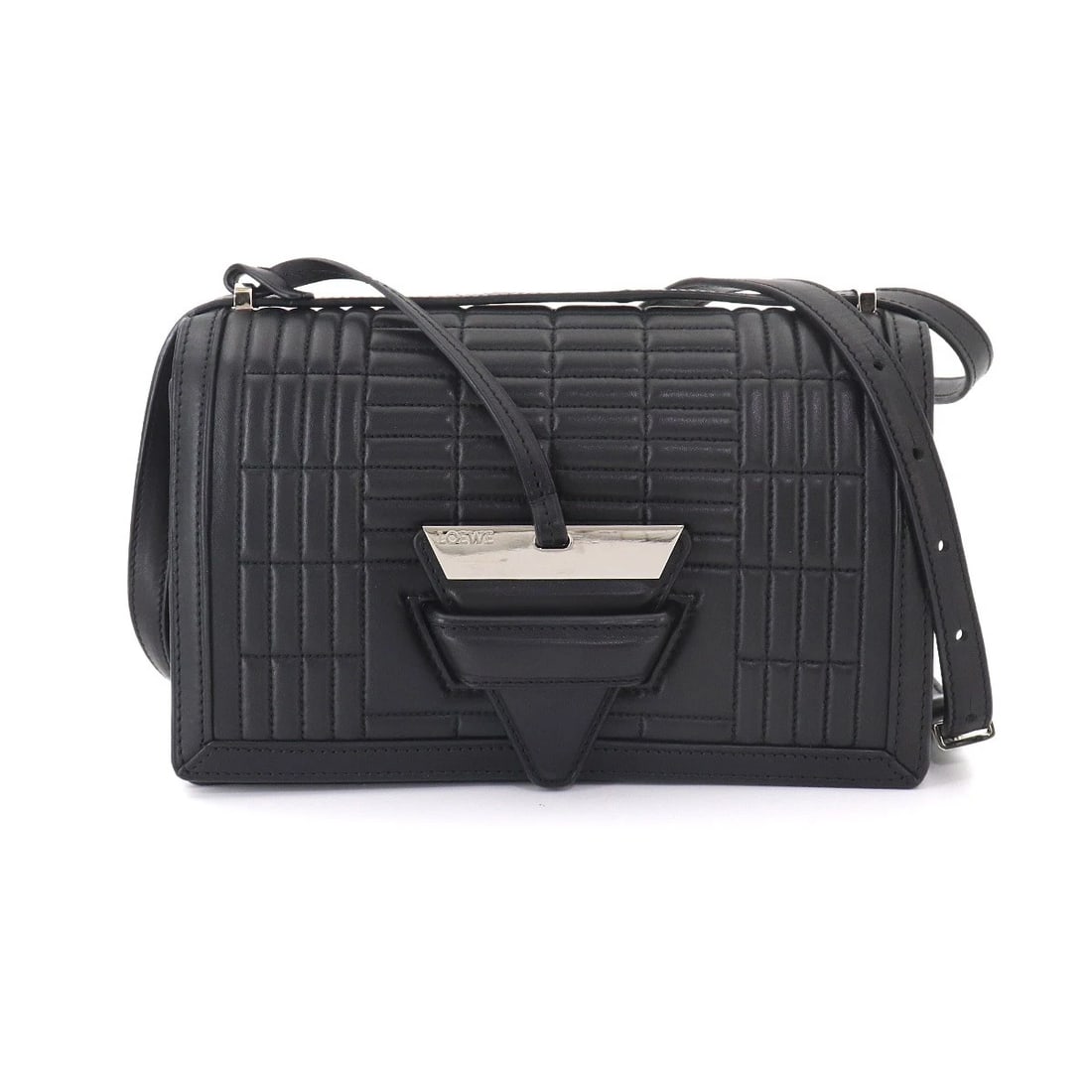 LOEWE BARCELONA SHOULDER BAG LEATHER BLACK PURSE: LOEWE Barcelona Shoulder Bag Leather Black Purse Brand: LOEWE Type/Style: Shoulder Bag Material: Leather Color: Black Size: W 9.45 inch, H 5.71 inch, D 3.54 inch Accessories: None Accessor