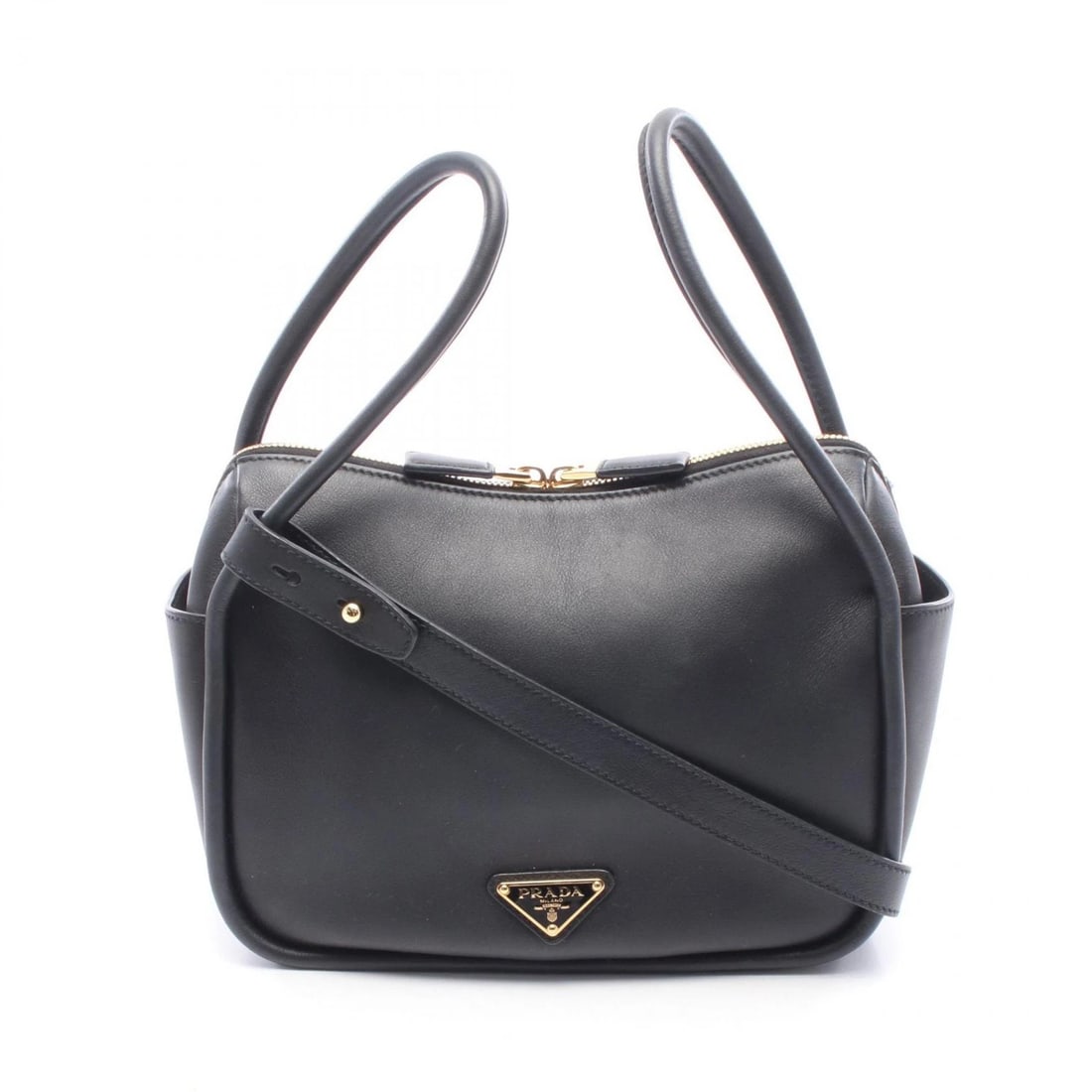 PRADA DARLING TRIANGLE LOGO SHOULDER HANDBAG: PRADA Darling Triangle logo Shoulder Handbag Brand: PRADA Type/Style: Shoulder Bag Material: leather Color: Black?ish colors Size: (H:7.5inch x W:10.2inch x D:4.7inch) Accessories: None Ac
