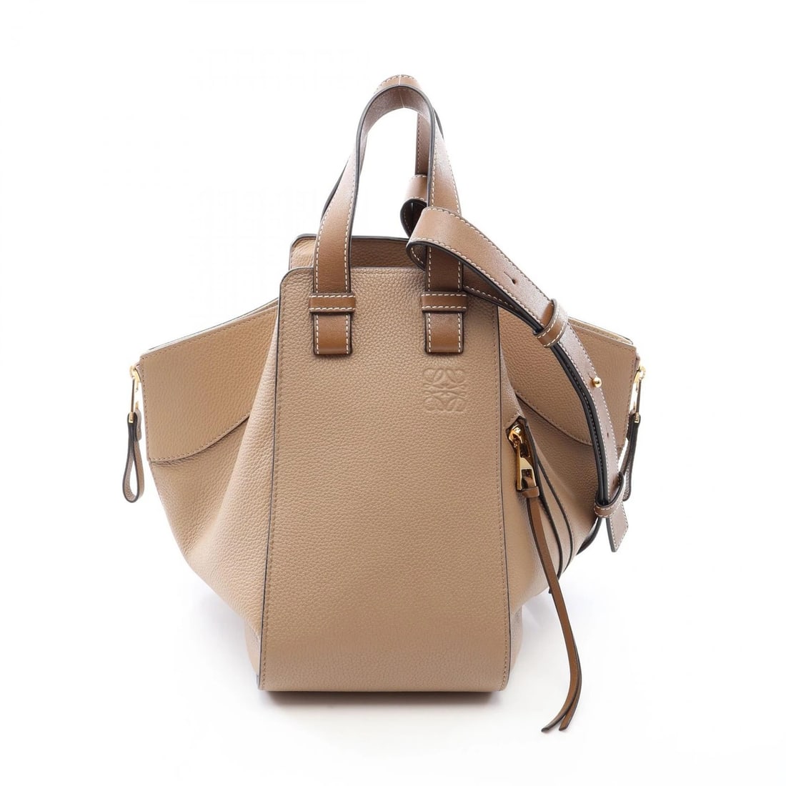 LOEWE HAMMOCK SMALL SHOULDER HANDBAG LEATHER BEIGE: LOEWE HAMMOCK SMALL shoulder Handbag leather Beige Brand: LOEWE Type/Style: Handbag Material: leather Color: Beige?ish colors Size: (H:9.8inch x W:5.5inch x D:9.8inch) Accessories: None Accessories