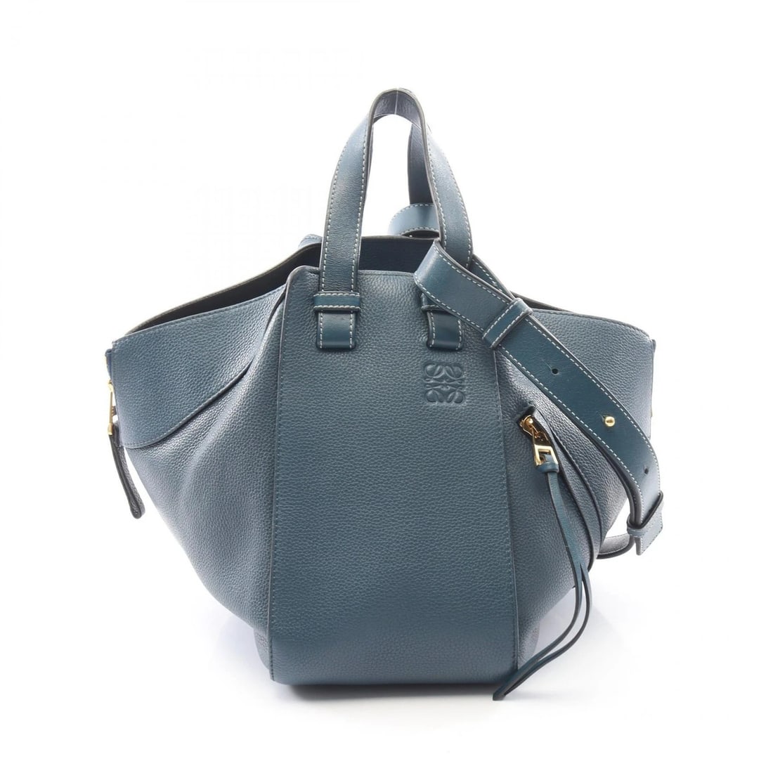 LOEWE HAMMOCK SMALL SHOULDER HANDBAG LEATHER BLUE: LOEWE HAMMOCK SMALL Shoulder Handbag leather Blue Brand: LOEWE Type/Style: Handbag Material: leather Color: Blue?ish colors Size: (H:9.8inch x W:5.5inch x D:9.8inch) Accessories: None Acce