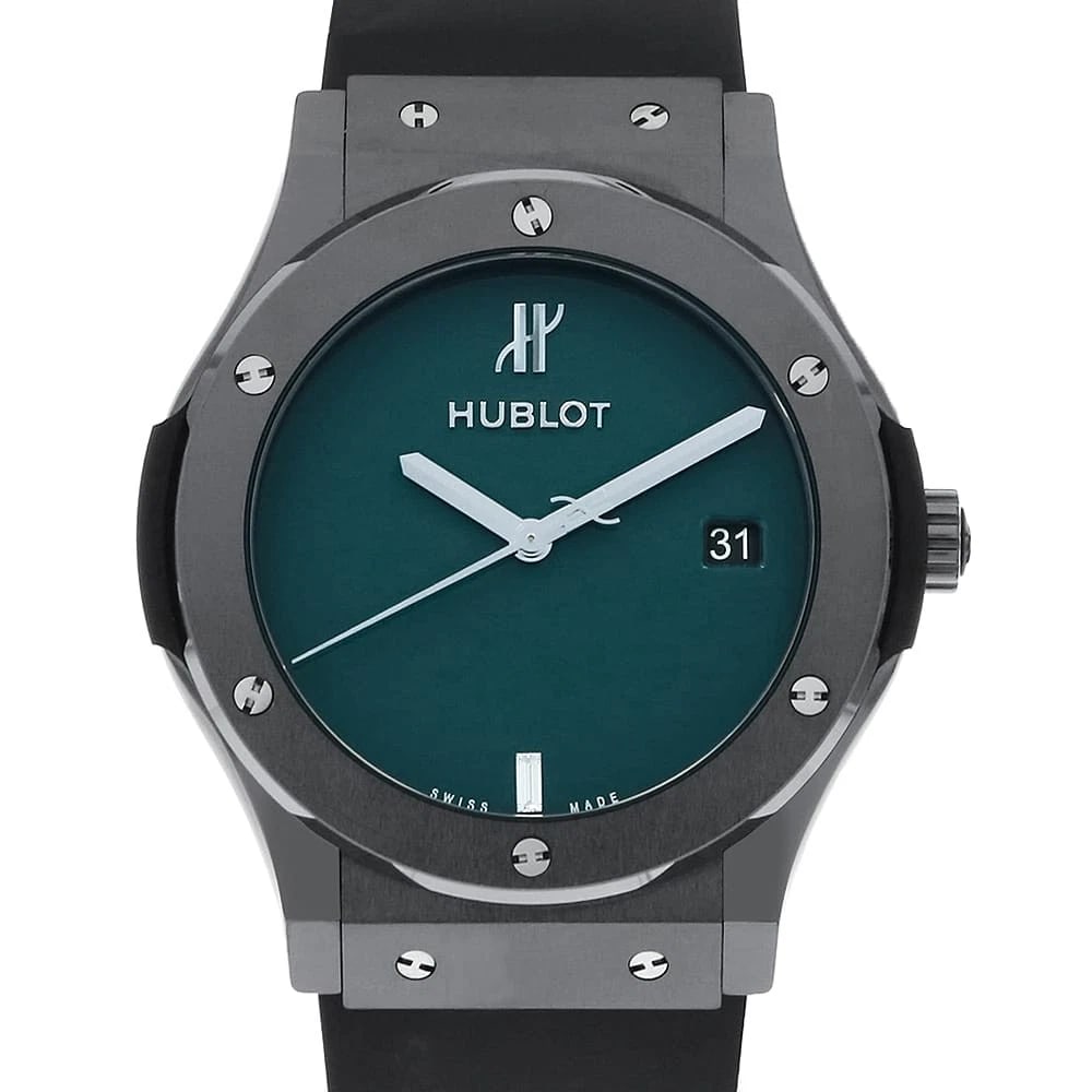 HUBLOT CLASSIC FUSION BLACK CERAMIC GREEN WATCH: HUBLOT Classic Fusion Black Ceramic Green Watch Brand: HUBLOT Type/Style: Wrist watch Material: Band Material rubber, Case Material Ceramic Color: Dial Color Green Size: Case:W45mm Circumference of