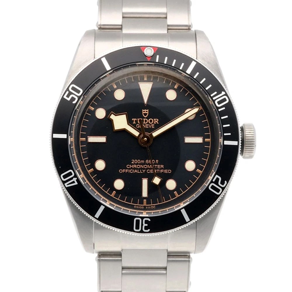 TUDOR HERITAGE BLACK BAY WATCHES STAINLESS STEEL WATCH: TUDOR Heritage Black Bay Watches Stainless Steel Watch Brand: TUDOR Type/Style: Wristwatch Material: Stainless Steel Color: Silver / black Size: Case Diameter:41.0mm Band Length:6.9inch / 17.5cm A