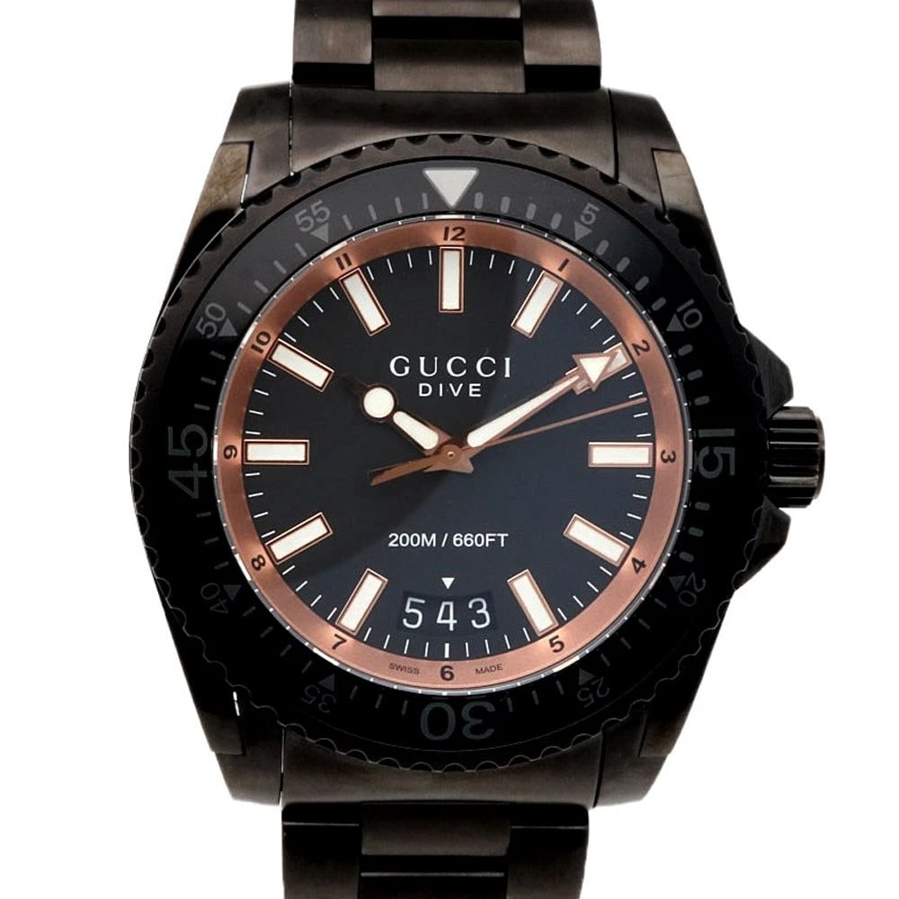 GUCCI DIVE WATCHES STAINLESS STEEL 200M WATCH: GUCCI Dive Watches Stainless Steel 200M Watch Brand: GUCCI Type/Style: Wristwatch Material: Stainless Steel Color: black / gold Size: Case Diameter:45.0mm Band Length:7.5inch / 19.0cm Accessories: