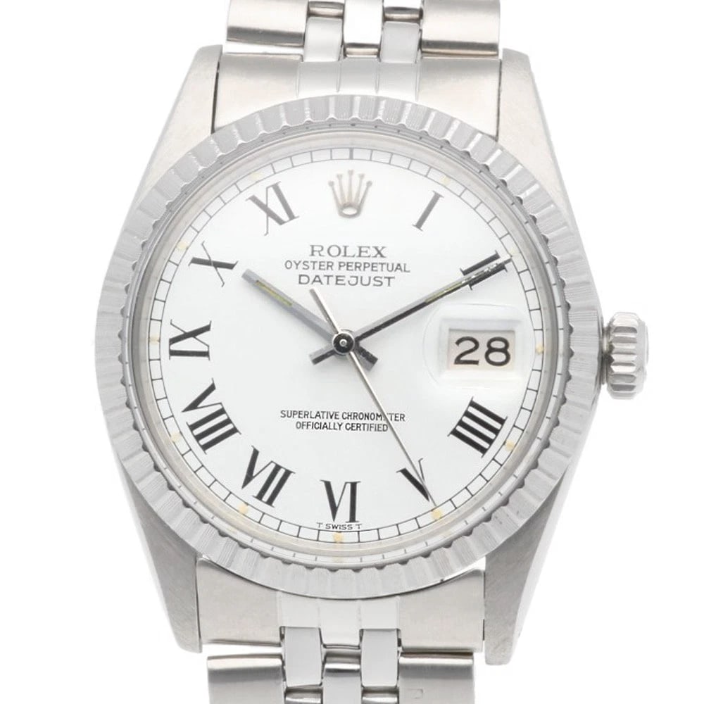 ROLEX DATEJUST WATCHES STAINLESS STEEL WATCH: ROLEx Datejust Watches Stainless Steel Watch Brand: ROLEx Type/Style: Wristwatch Material: Stainless Steel Color: Silver / white Size: Case Diameter:36.0mm Band Length:7.1inch / 18.0cm Accessories