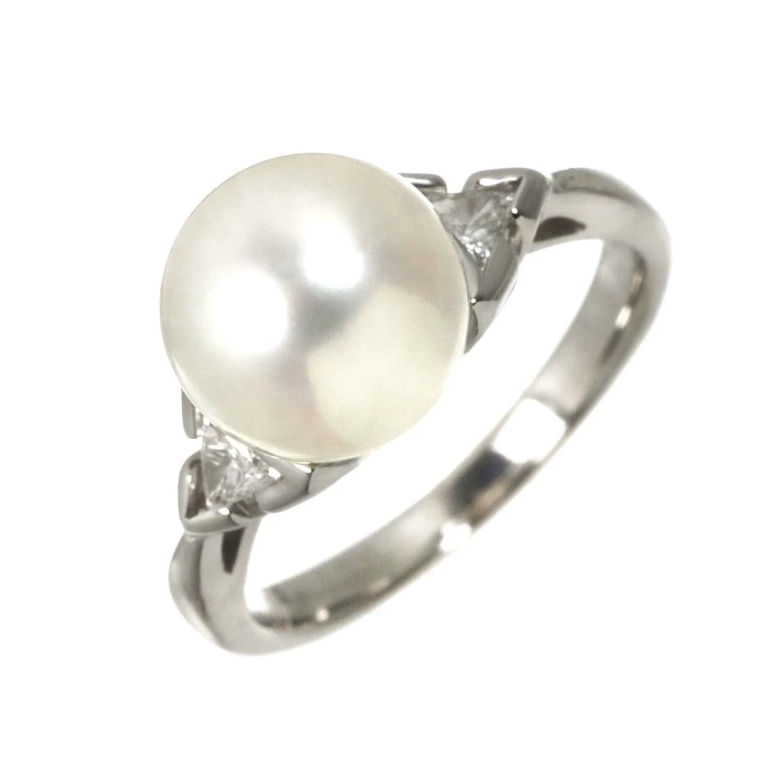 SOUTH SEA PEARL 1DIAMOND RING PT: South Sea pearl 1Diamond Ring Pt Brand: Unbranded Type/Style: Ring Material: Pt900, Color: Platinum Size: 6.75-7.25(US) Accessories: None Accessories Notice: When purchasing pre-owned goods, please