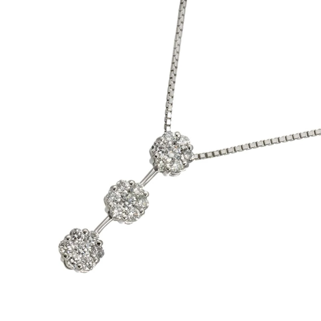 DIAMOND NECKLACE WHITE GOLD 750: Diamond Necklace White Gold 750 Brand: Unbranded Type/Style: Necklace Material: 750 White Gold, Color: White Gold Size: internal circumference of the chain:17.7inch(Adjustable) Top Charm(max):W 6.5 x 