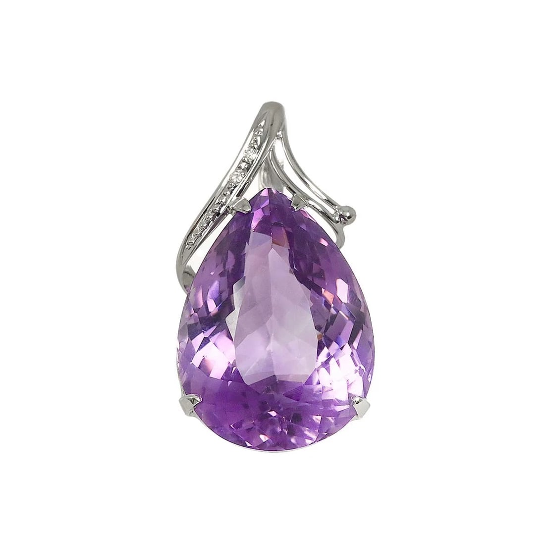 AMETHYST PENDANT TOP WHITE GOLD 750: Amethyst Pendant Top White Gold 750 Brand: Unbranded Type/Style: Pendant Material: 750 White Gold, Color: White Gold Size: W 17 x H 31.3mm(full length) Thickness:13.7mm bail:(inside dimension) 4.5x