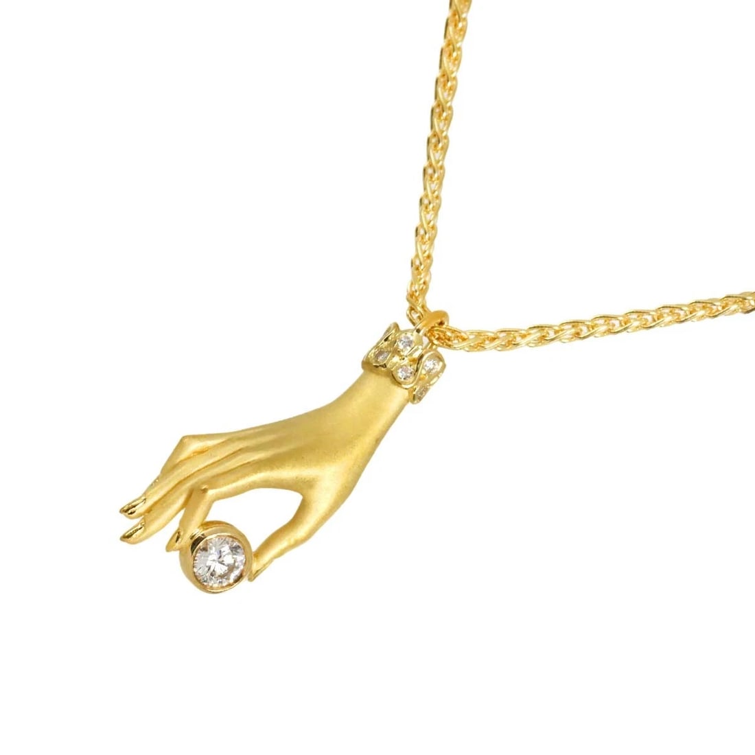 CARRERA Y CARRERA DIAMOND NECKLACE: Carrera y Carrera Diamond Necklace Brand: Carrera y Carrera Type/Style: Necklace Material: 750 Yellow Gold, Main Stone Natural Color: Yellow Gold Size: internal circumference of the chain:17.7inch