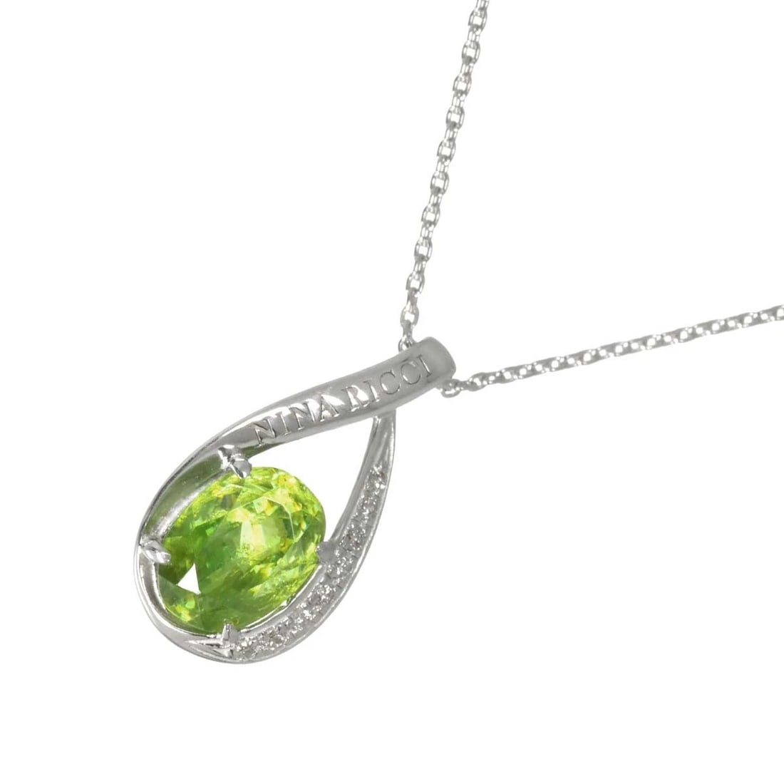 NINA RICCI SPHENE DIAMOND NECKLACE (1 of 5)