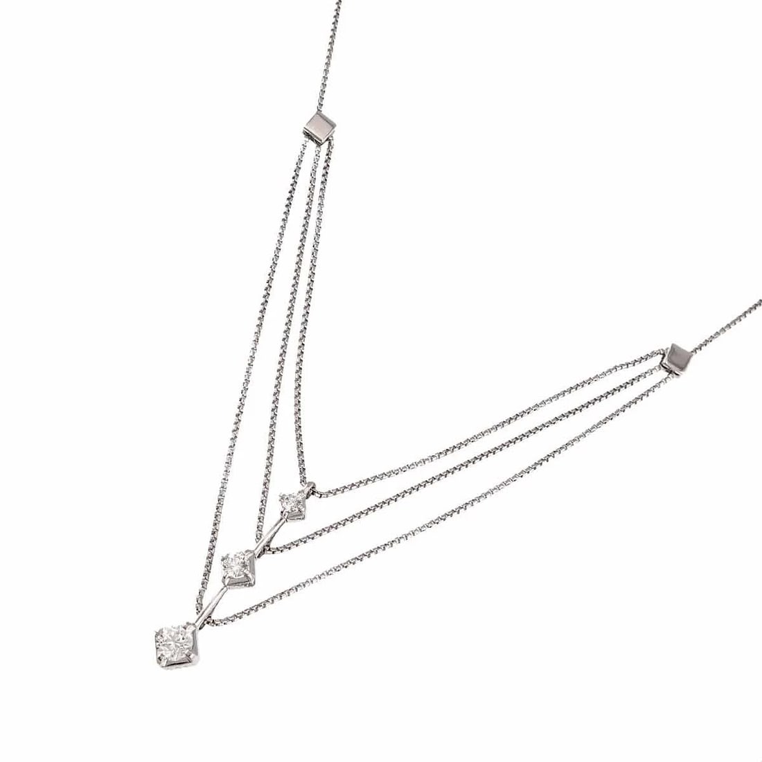 TASAKI DIAMOND NECKLACE: TASAKI Diamond Necklace Brand: TASAKI Type/Style: Necklace Material: 750 Whie Gold, Main Stone Natural Color: White Gold Size: internal circumference of the chain:17.7inch(Adjustable) Top